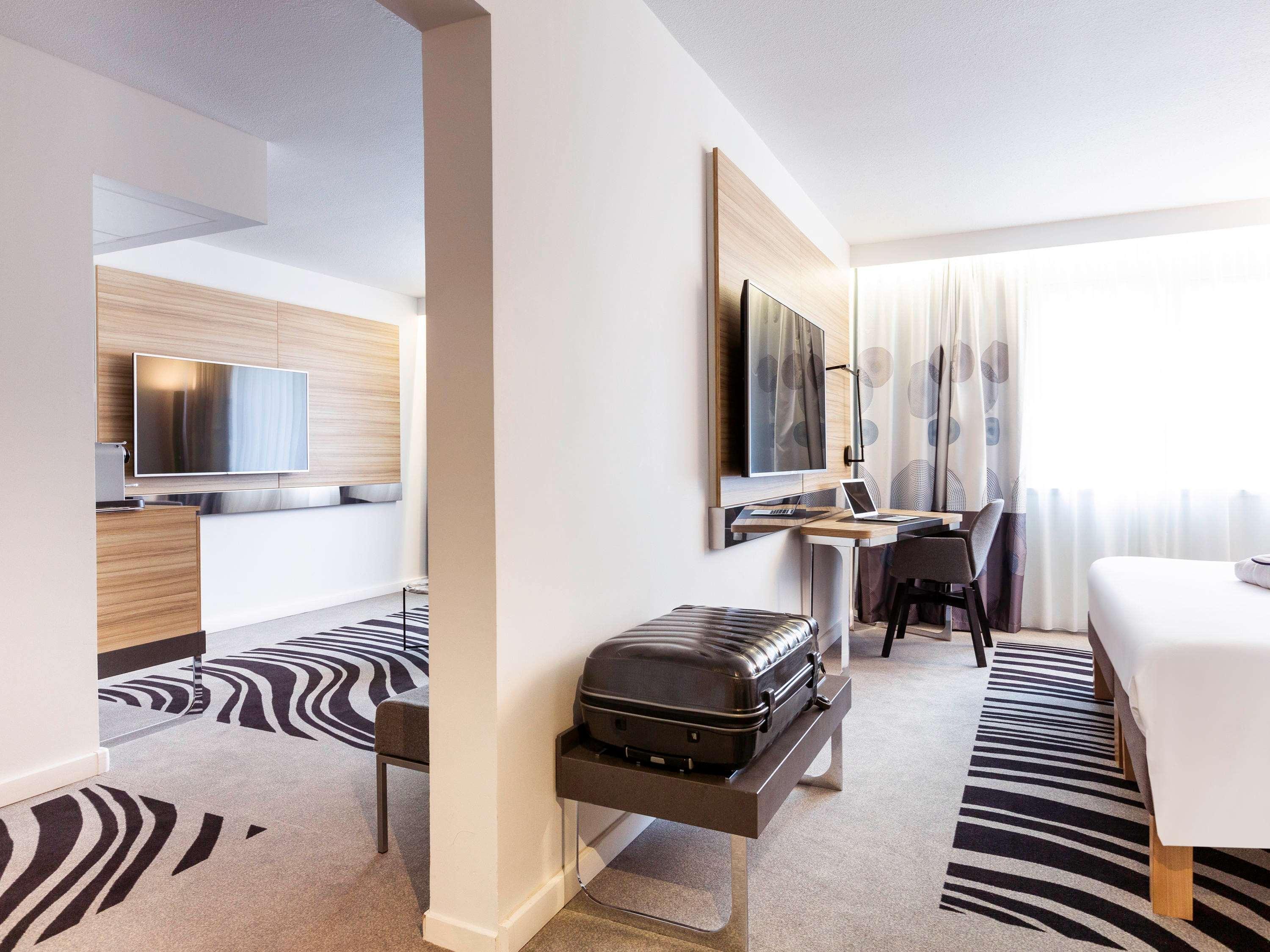 Novotel Limoges Le Lac Екстериор снимка