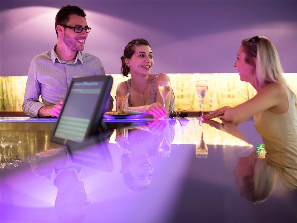 Novotel Limoges Le Lac Екстериор снимка
