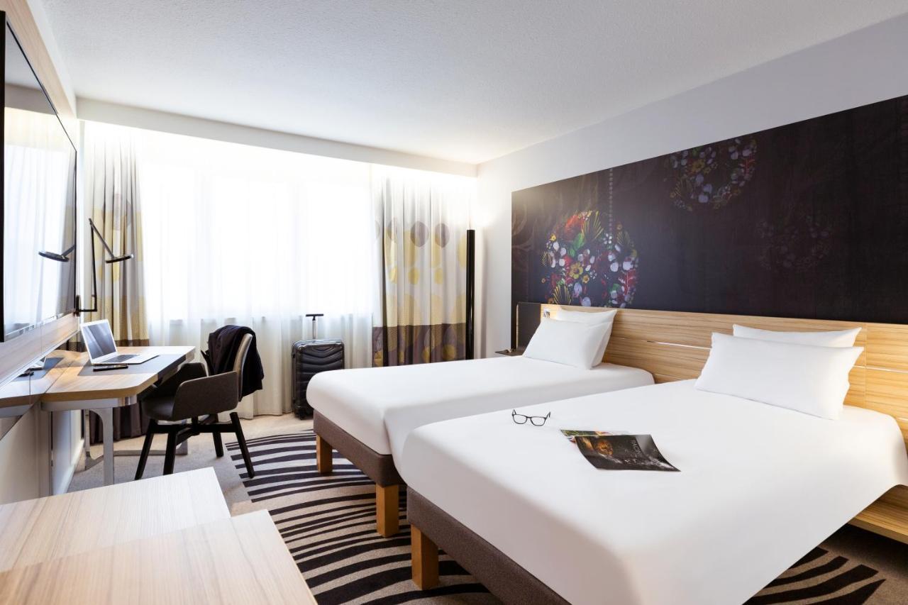 Novotel Limoges Le Lac Екстериор снимка